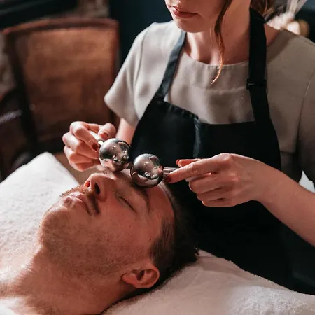 Hotel No 1 By Guesthouse, 4*