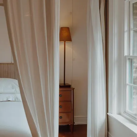 Ξενοδοχείο No 1 By Guesthouse, 4*