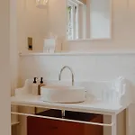 No 1 By Guesthouse, Hotel