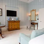No 1 By Guesthouse, York