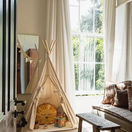 No 1 By Guesthouse,