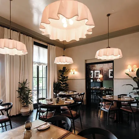 No 1 By Guesthouse, 酒店