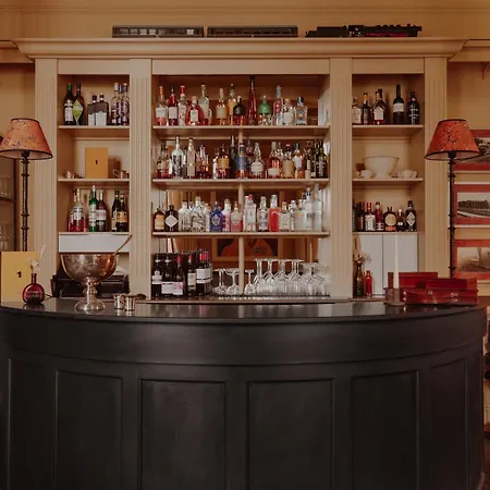 No 1 By Guesthouse, Hotel 4*