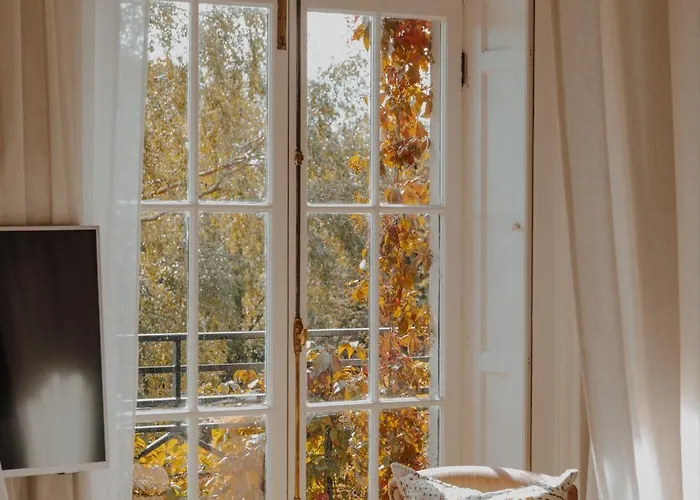 No 1 By Guesthouse, 4*