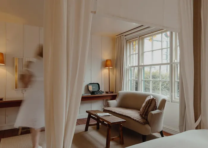 No 1 By Guesthouse, Hotel 4*