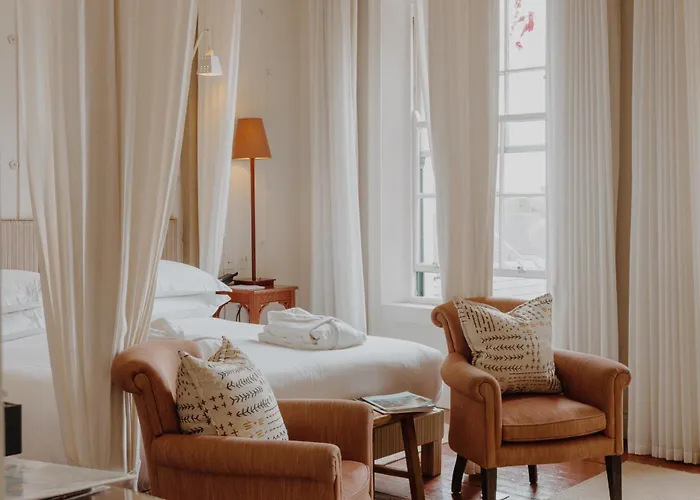 No 1 By Guesthouse, 4*