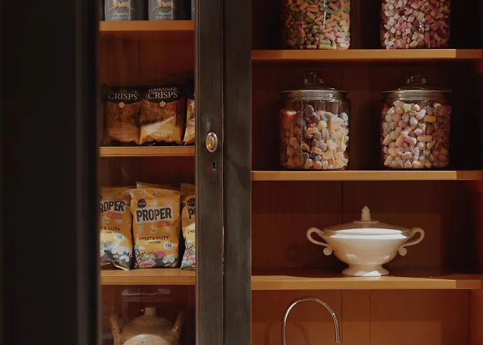 No 1 By Guesthouse, 酒店 4*