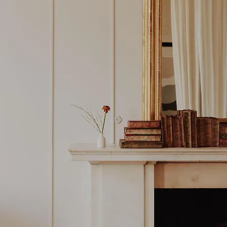 No 1 By Guesthouse, Отель