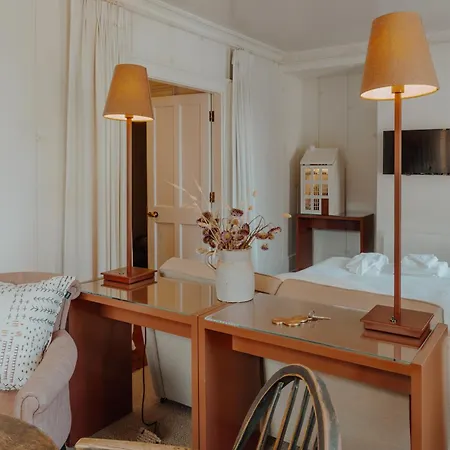 No 1 By Guesthouse,