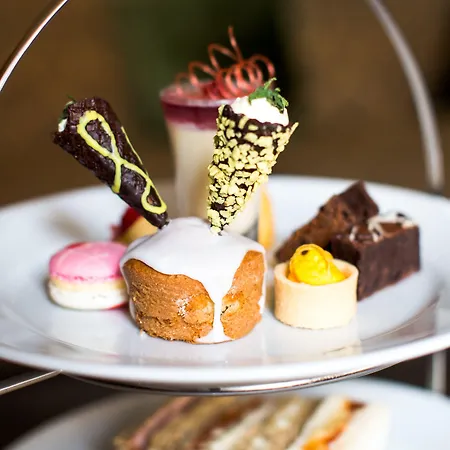 No 1 By Guesthouse, Отель